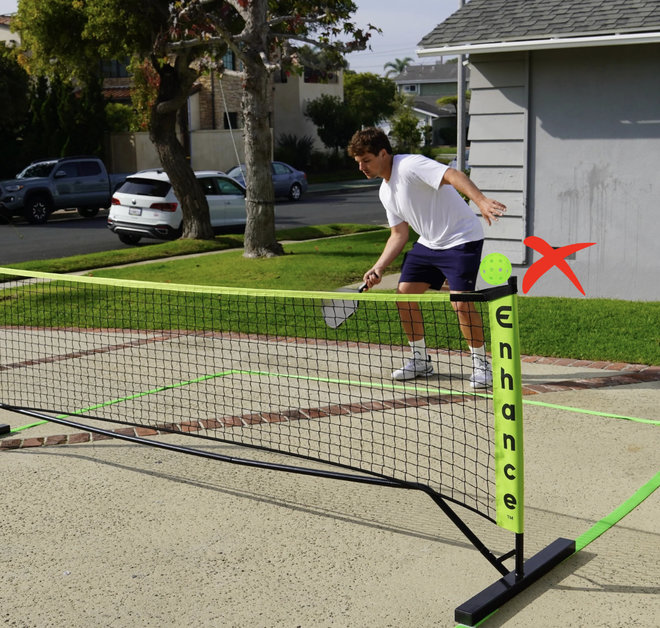 Lỗi bóng chạm cột lưới