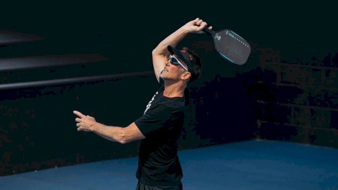 Mẫu vợt này phù hợp với những người chơi ưu tiên tốc độ, phản xạ nhanh và chính xác