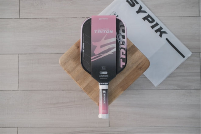 Sypik Triton 5 tập trung năng lượng theo trục dọc thân vợt 