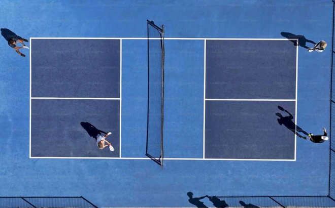 Tất cả các vạch kẻ trên sân đều phải có độ rộng chuẩn là 2 inch (5,08 cm)