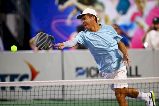 Khả năng bắt volley dứt khoát của Quang Dương Pickleball hoàn toàn lấn lướt đối thủ