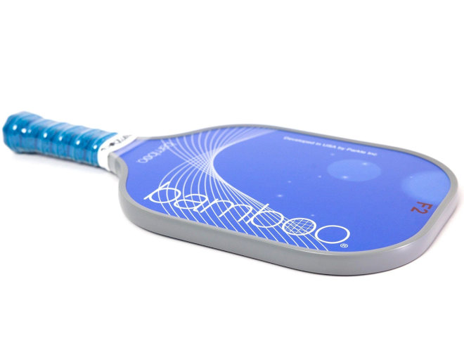 Vợt Bamboo F3 12mm có độ dày 12mm phù hợp cho người chơi mới và trung cấp 