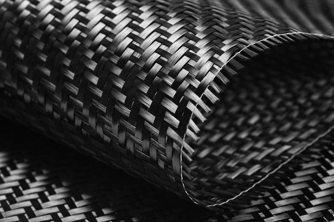 Chất liệu Raw carbon fiber