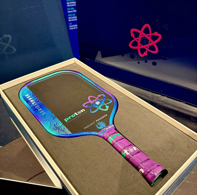 Vợt Pickleball Proton Series 3 Project Peacock