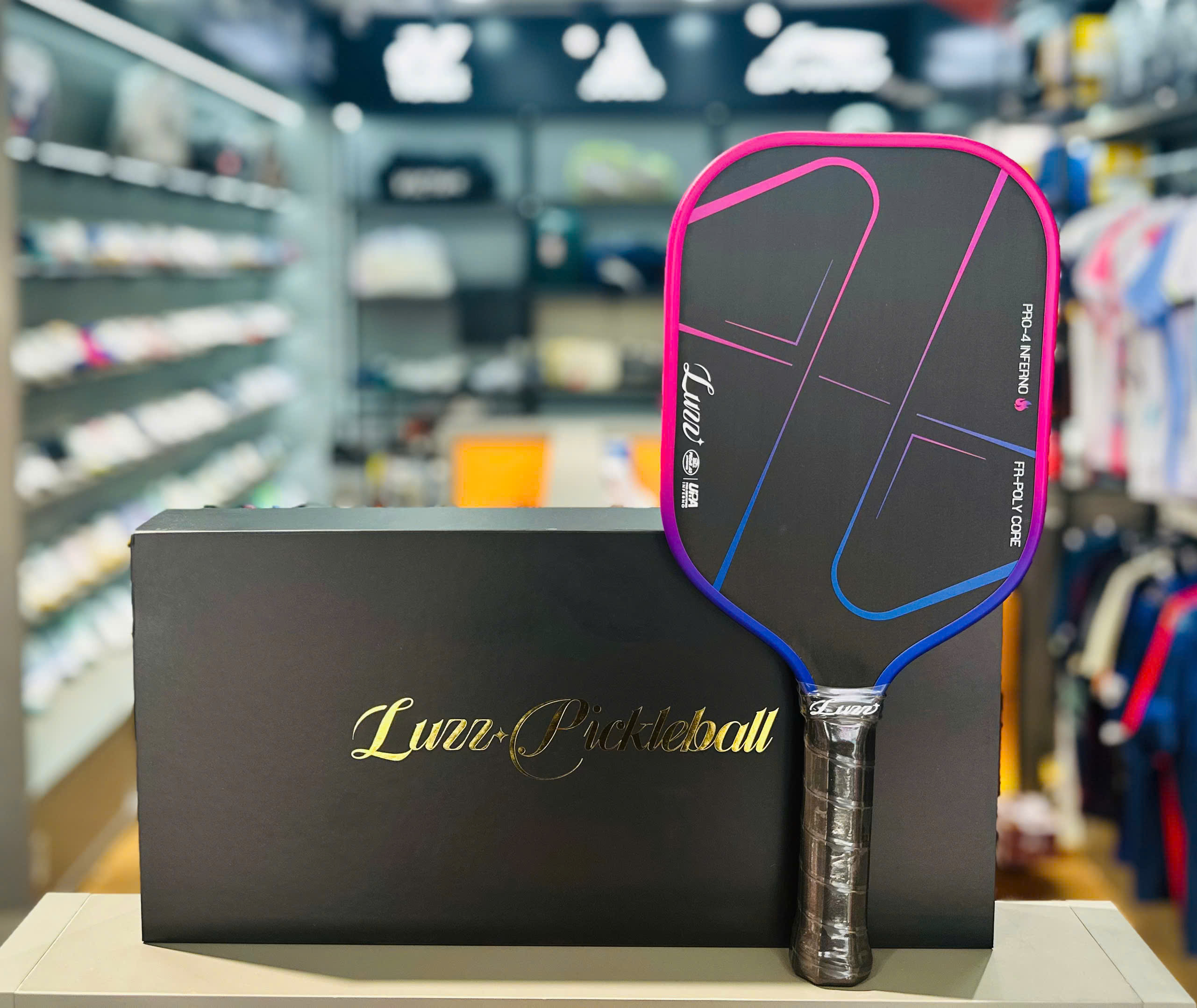 Vợt Pickleball Luzz Inferno Chính Hãng – Hồng - Sức Mạnh Bùng Nổ, Kiểm Soát Ổn Định -  Tăng Spin - Điểm Ngọt Rộng Dễ Thuần