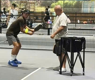 Xe Đẩy Đựng Bóng Tennis/ Pickleball SpinX Chính Hãng - Sức Chứa Siêu Lớn - Khung Chắc Chắn - Tiện Lợi Tháo Lấp Gấp Gọn