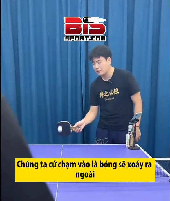 Cách Đỡ Giao Bóng Xoáy Ngang Thuần Trong Bóng Bàn