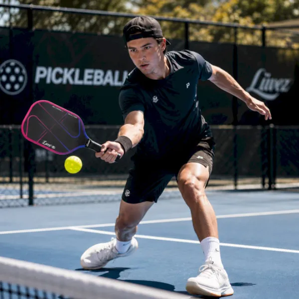 Review vợt Pickleball Luzz Inferno: Liệu có tốt hay không?